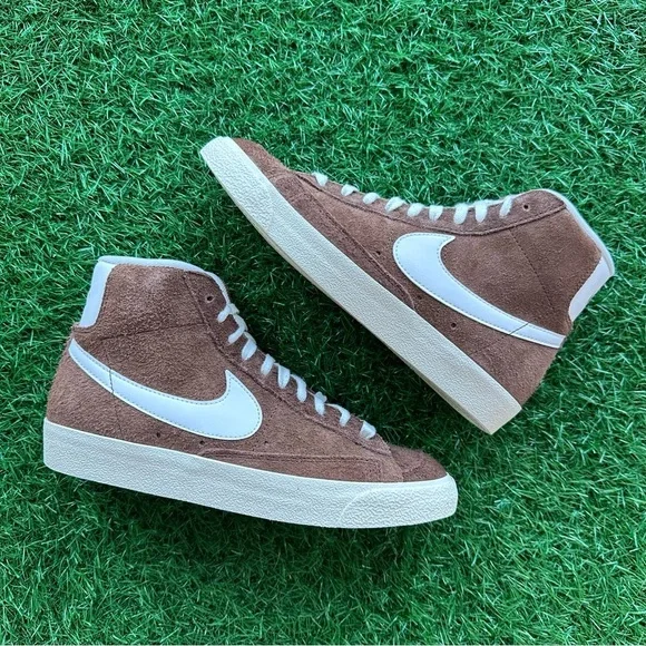 Nike Blazer Mid ‘77 Vintage Cacao Wow / Coconut Milk - Picture 3 of 8